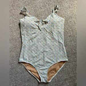 Women’s Downeast swimsuit sz Lg
